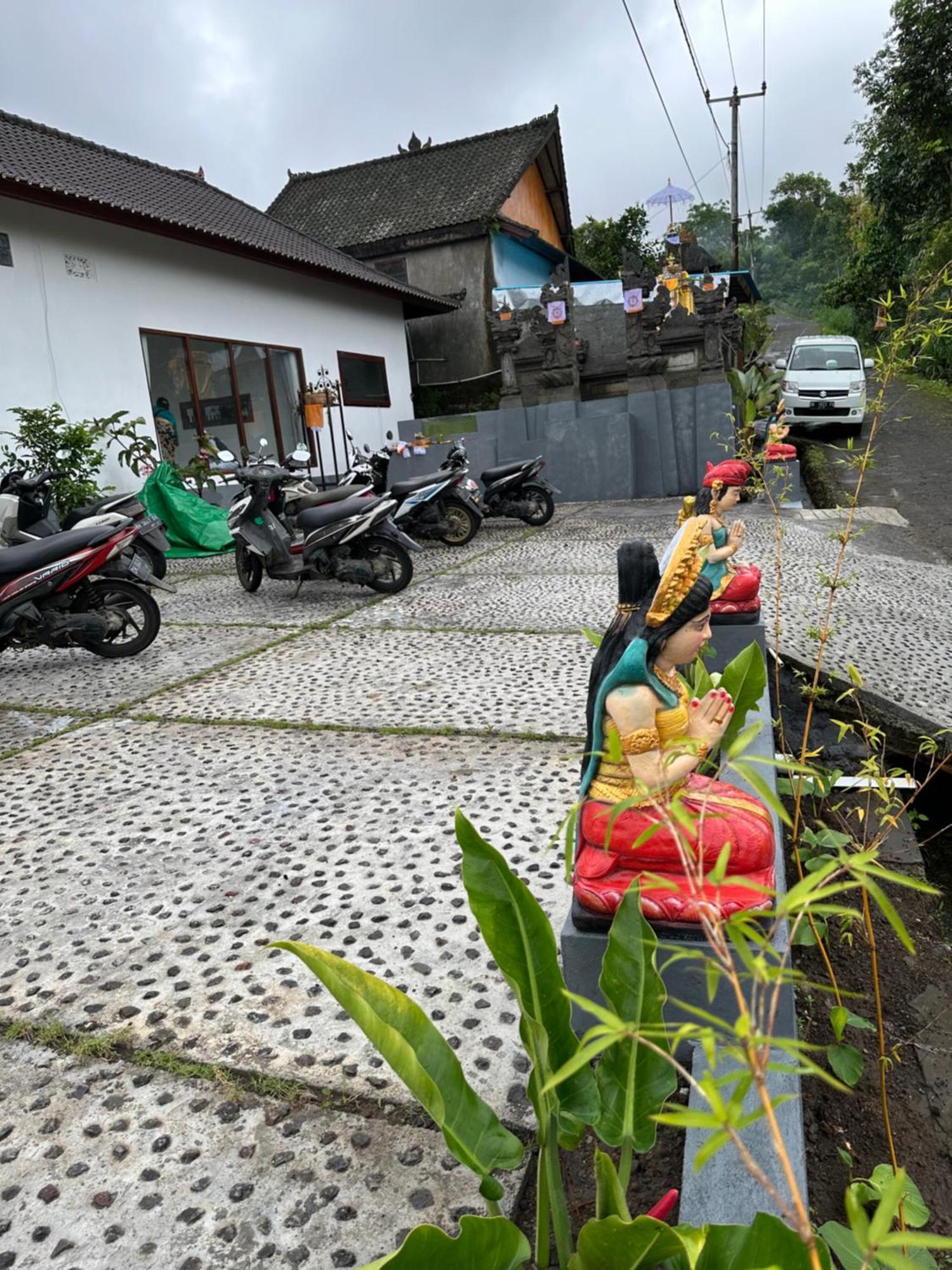 شقة Bali Basuki Retreat Center Besakih المظهر الخارجي الصورة